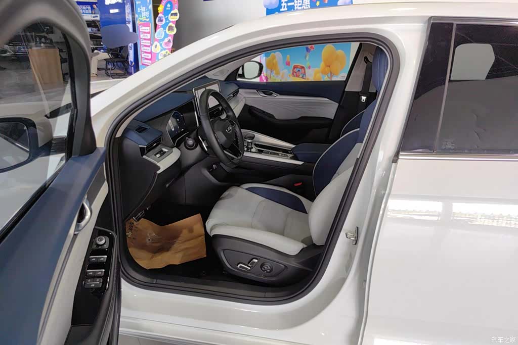 Geely Preface, 2023 9