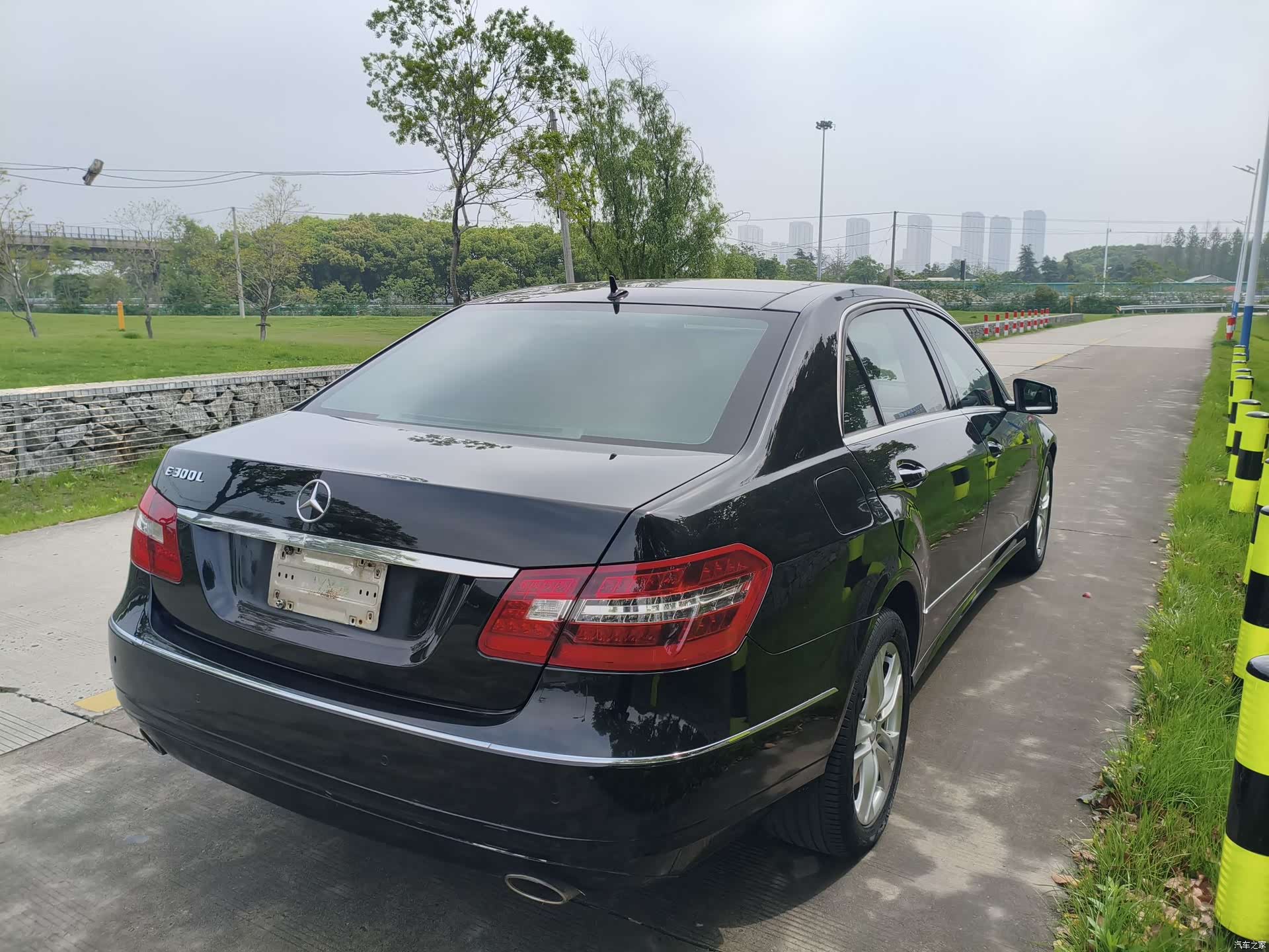 Mercedes-Benz E-Class, 2012 6