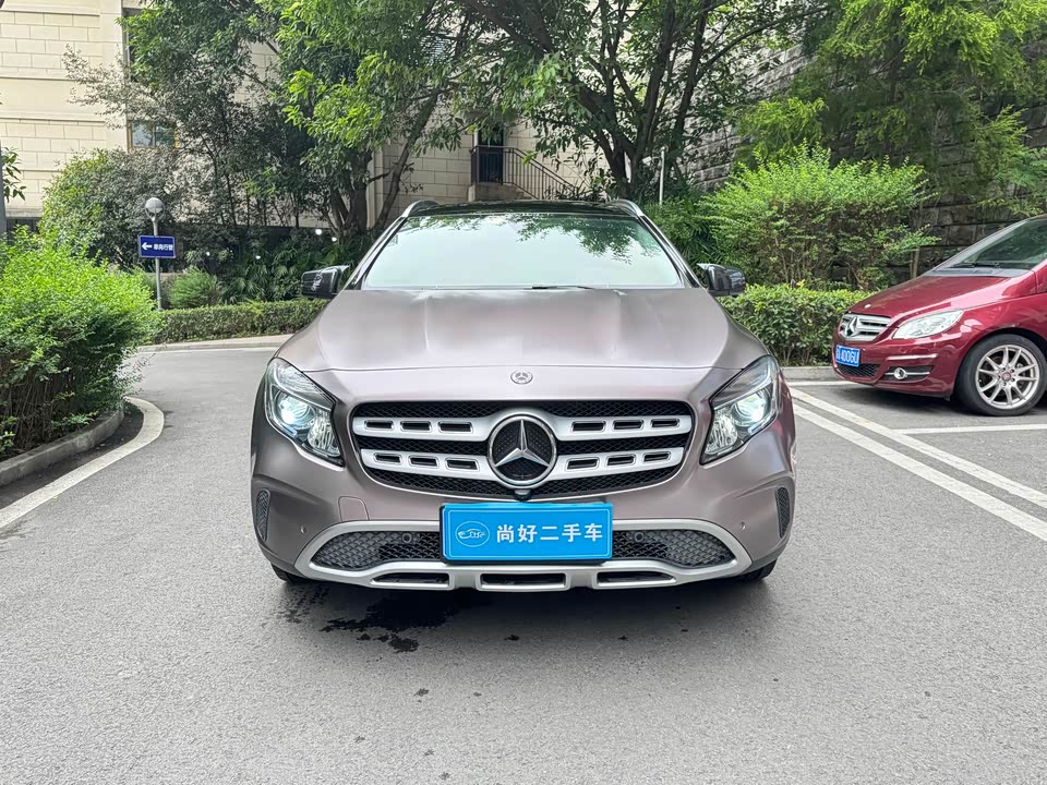 Mercedes-Benz GLA