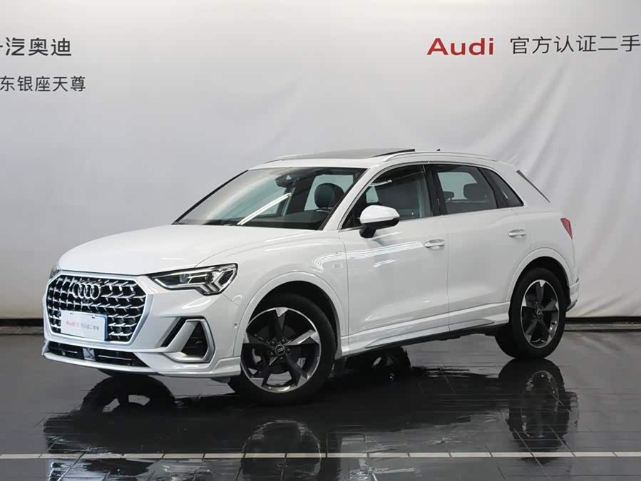 Audi Q3 2024, фото 1