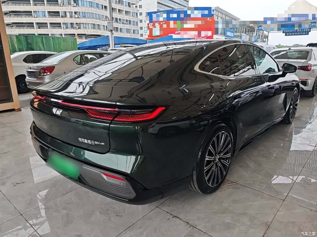 Geely 8, 2025 7