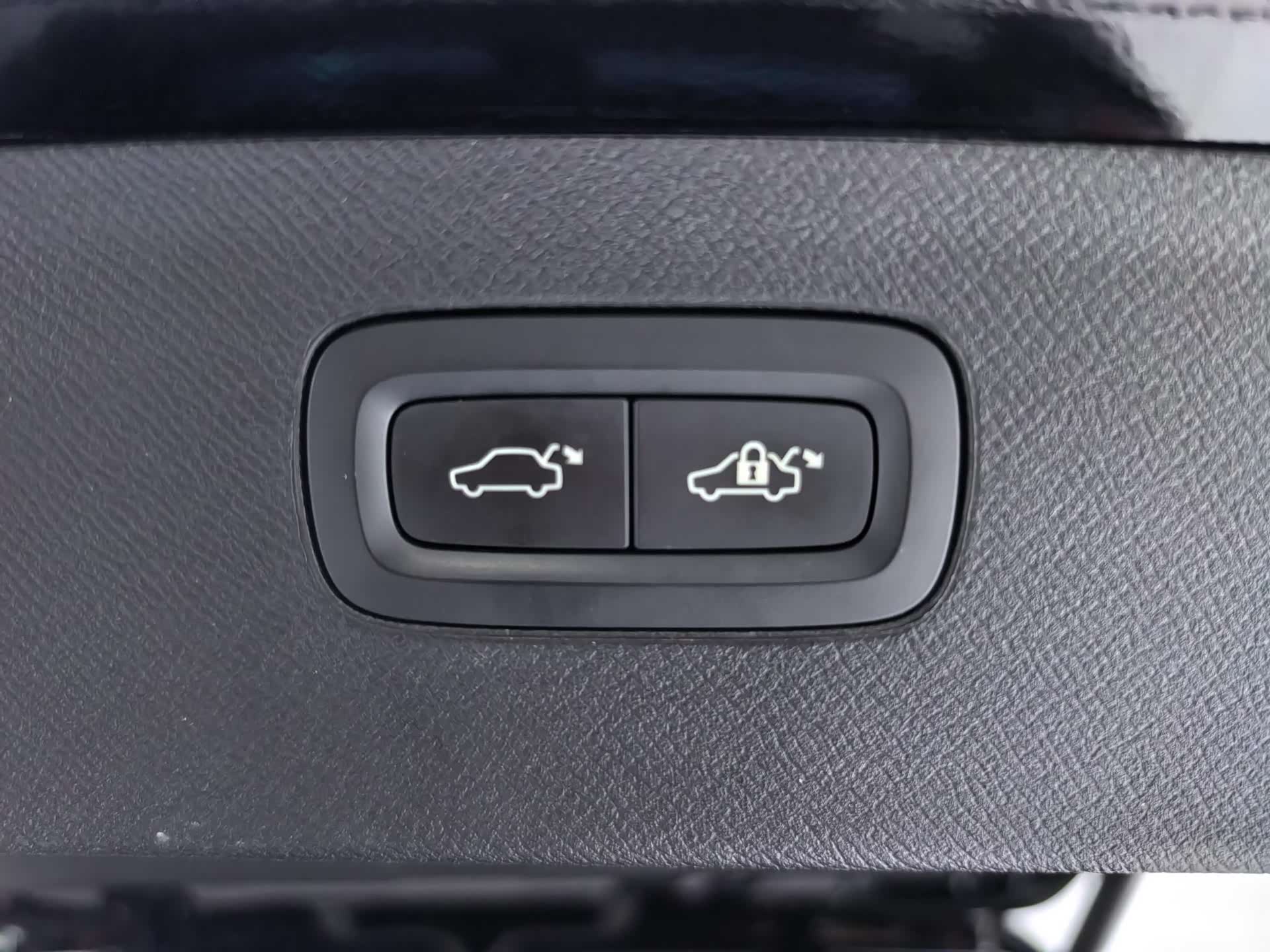 Volvo XC90, 2016 28