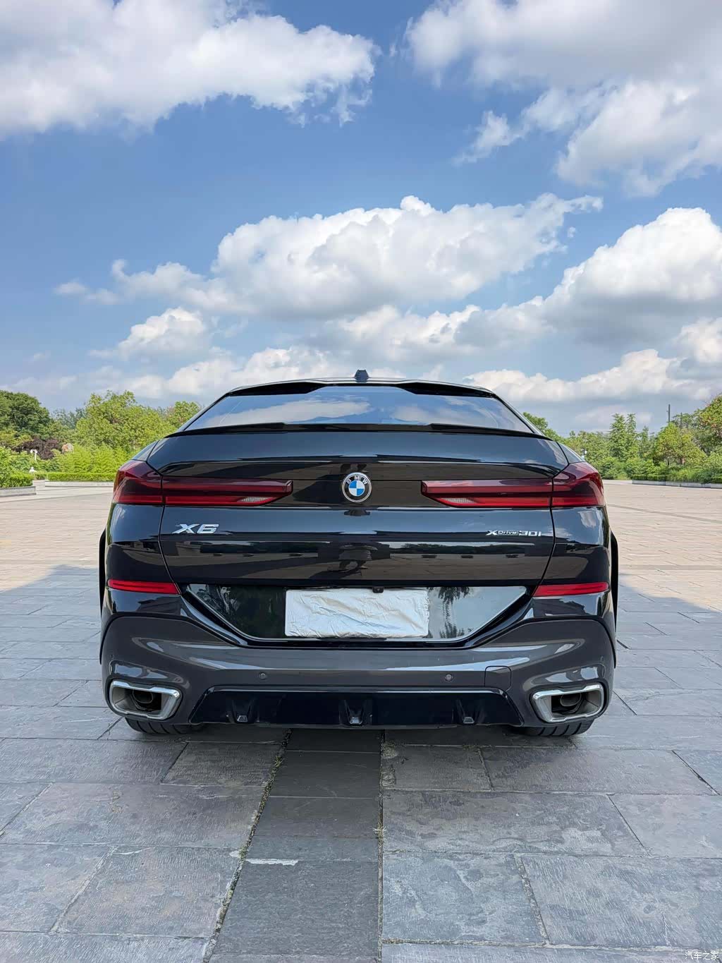 BMW X6, 2023 8