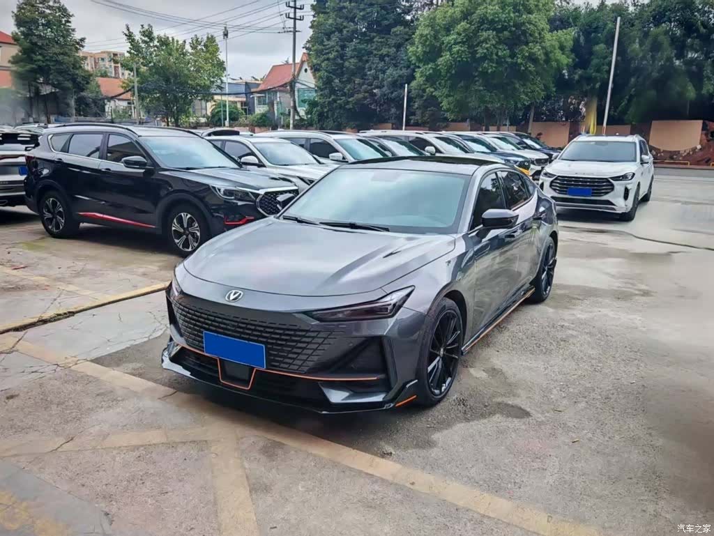Changan UNI-V, 2022 1