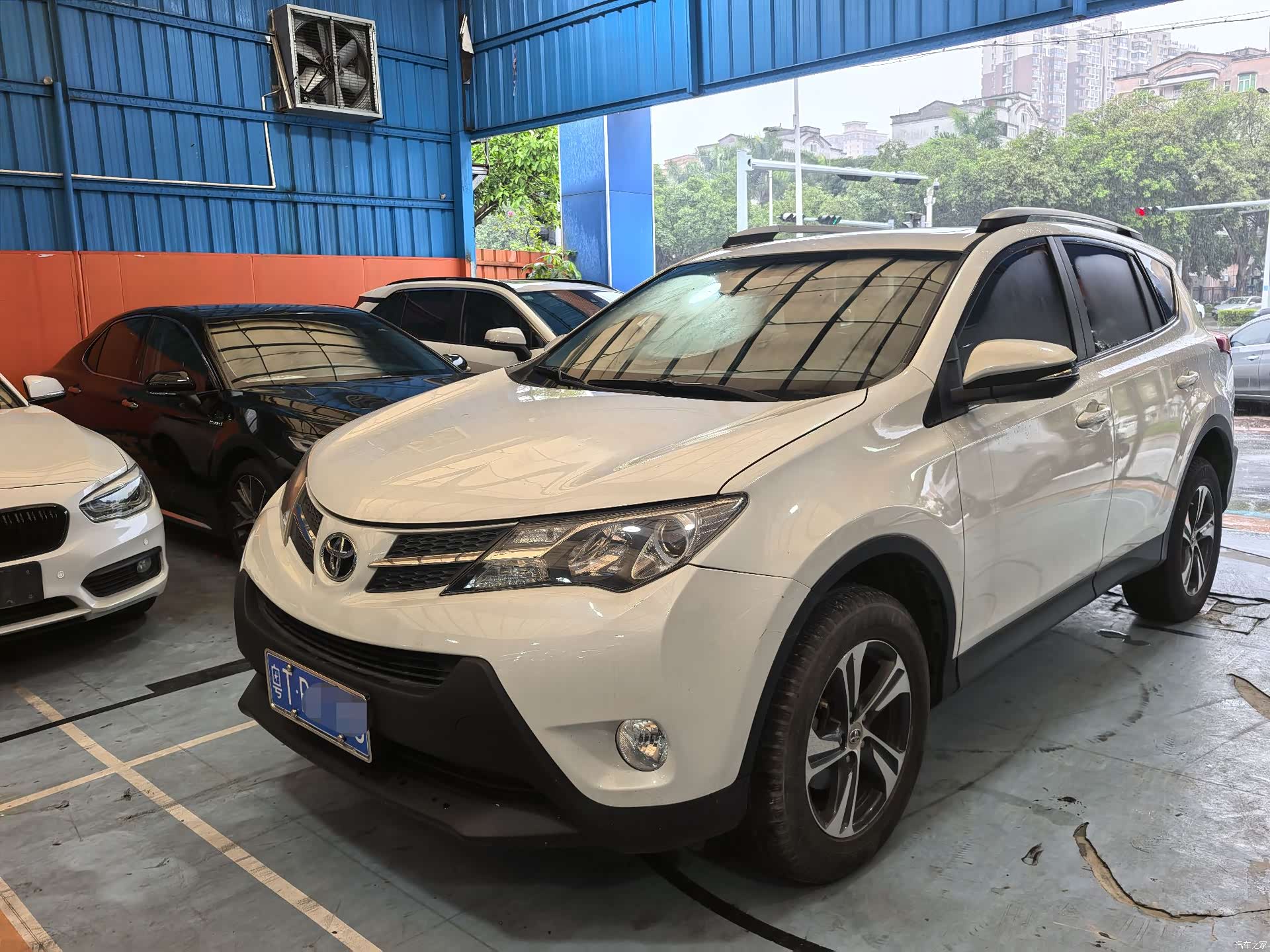 Toyota RAV4, 2016 1