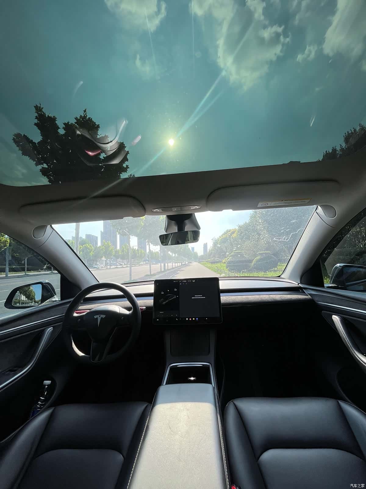 Tesla Model Y, 2021 8