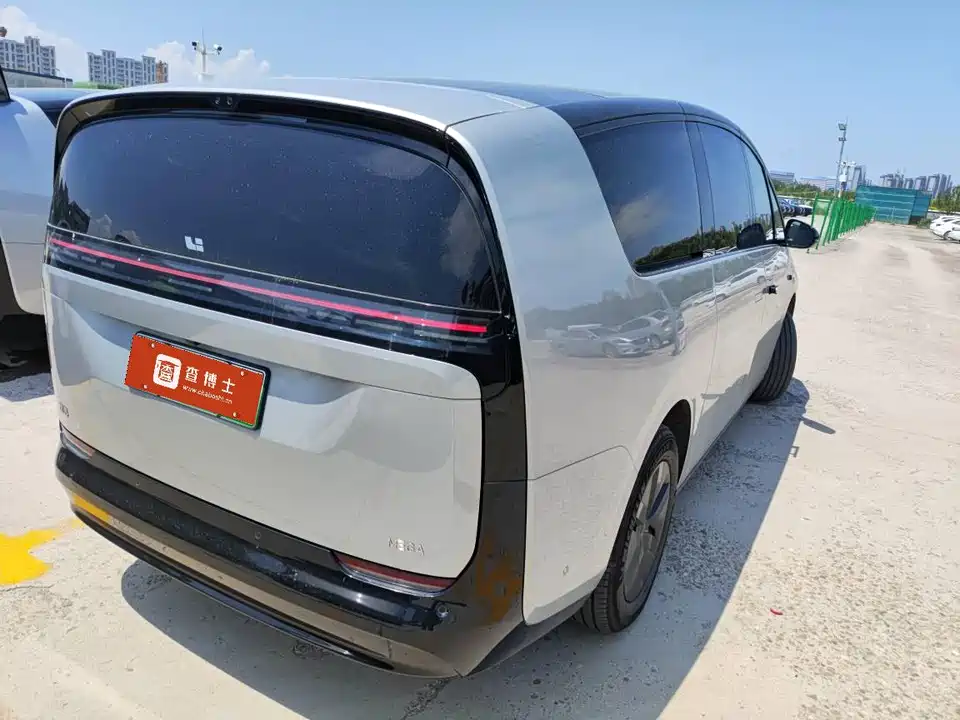 Li Auto Ideal MEGA