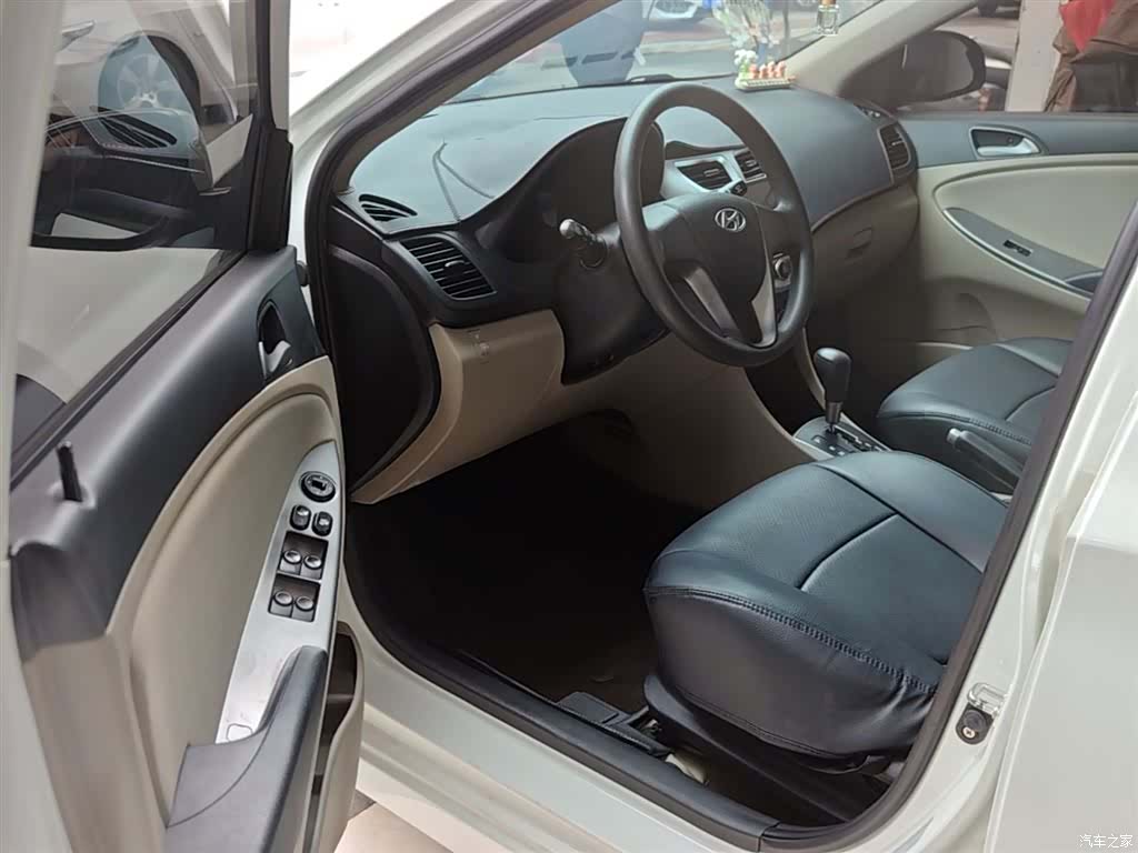 Hyundai GLS, 2014 15