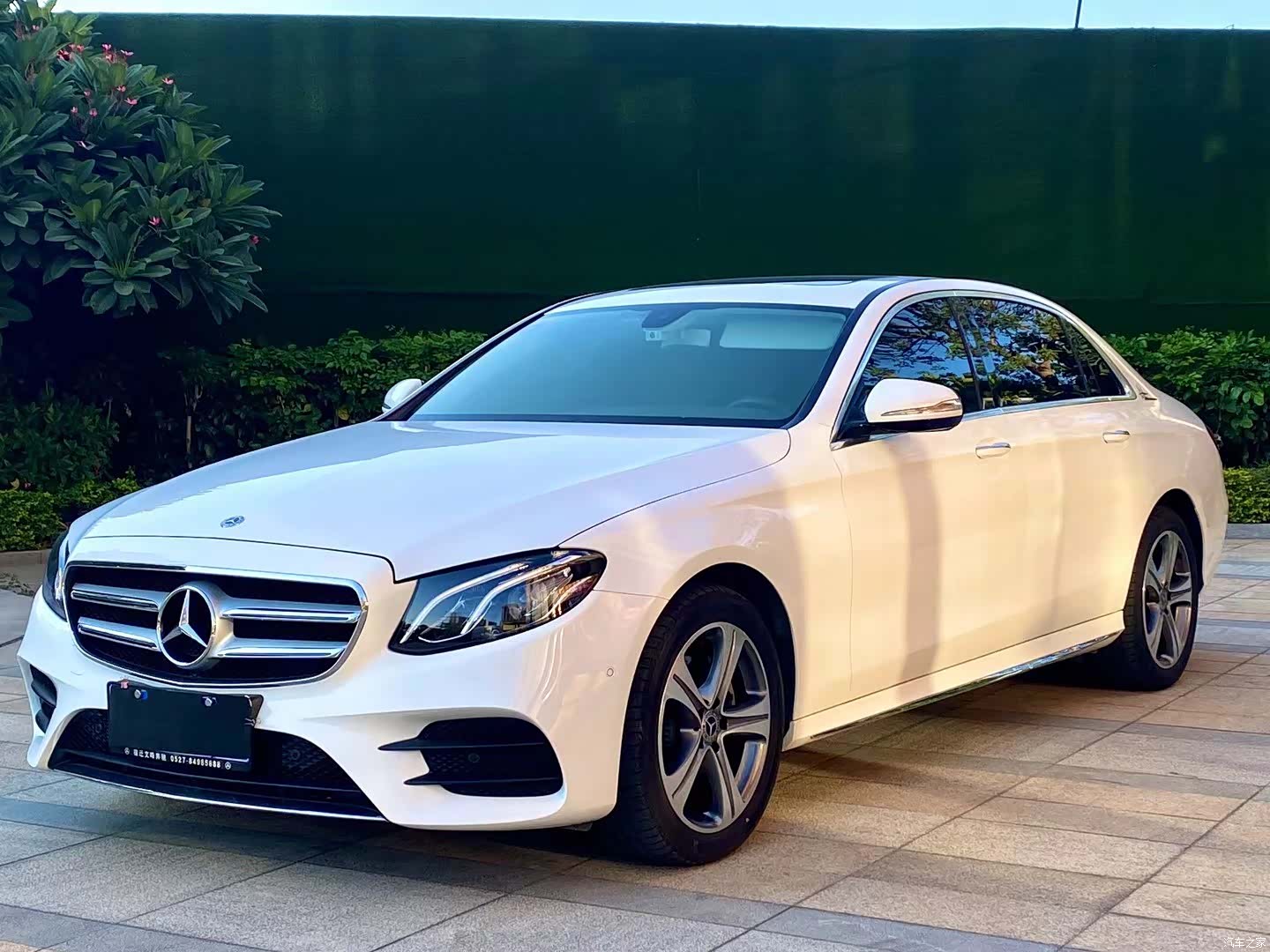 Mercedes-Benz E-Class, 2018 3