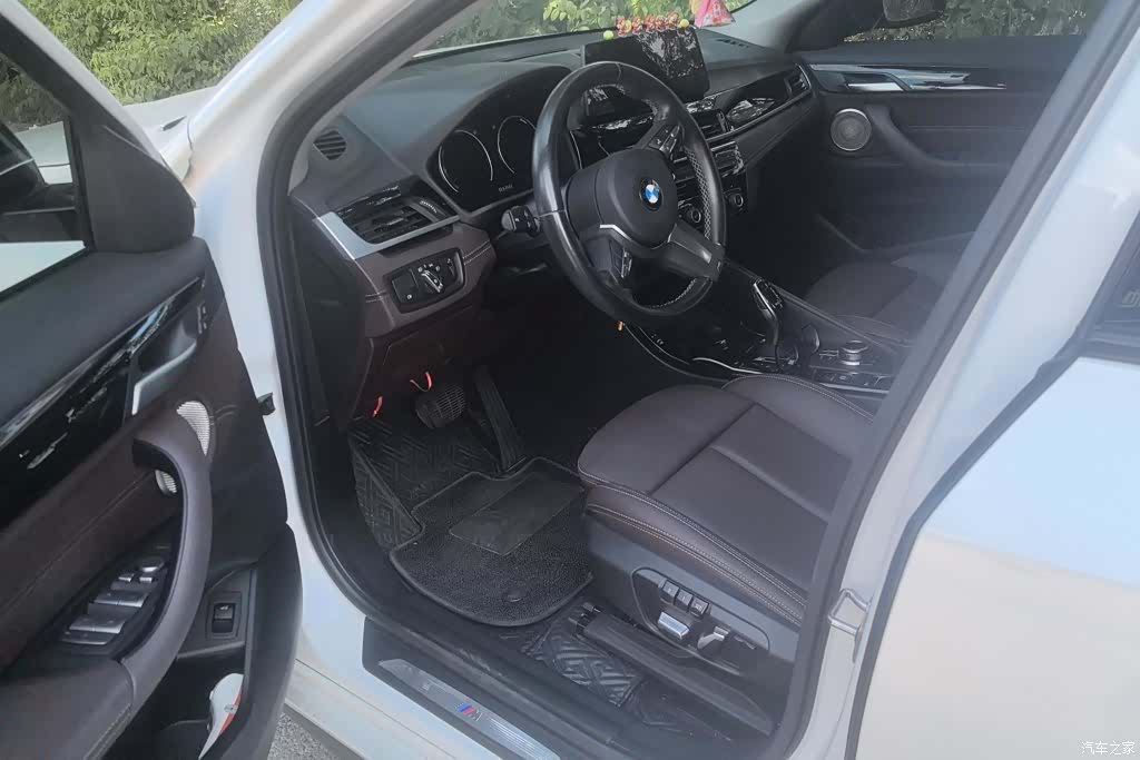 BMW X2, 2023 9