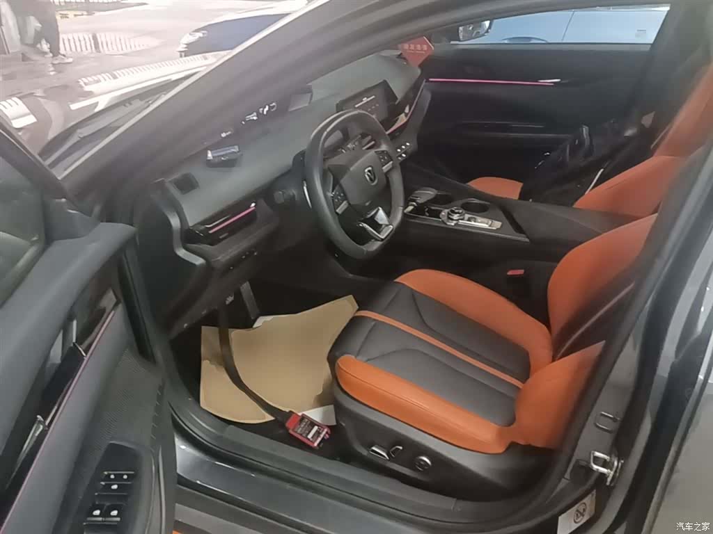 Changan UNI-V, 2024 16