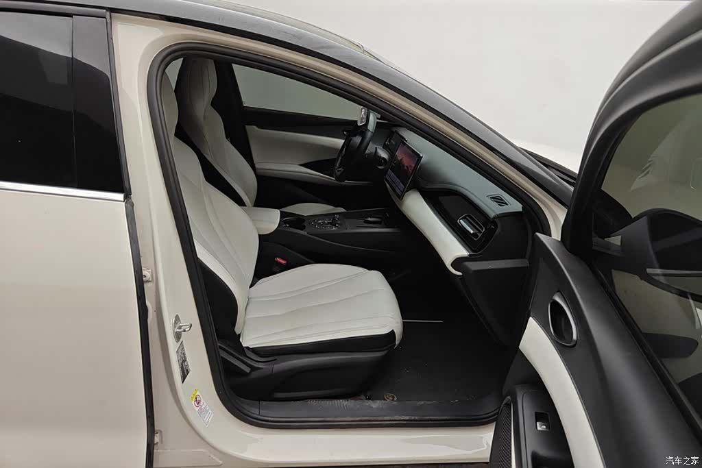 BYD Seal, 2025 8