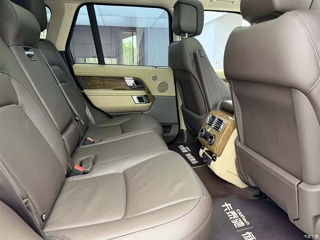 Land Rover Range Rover, 2019 10