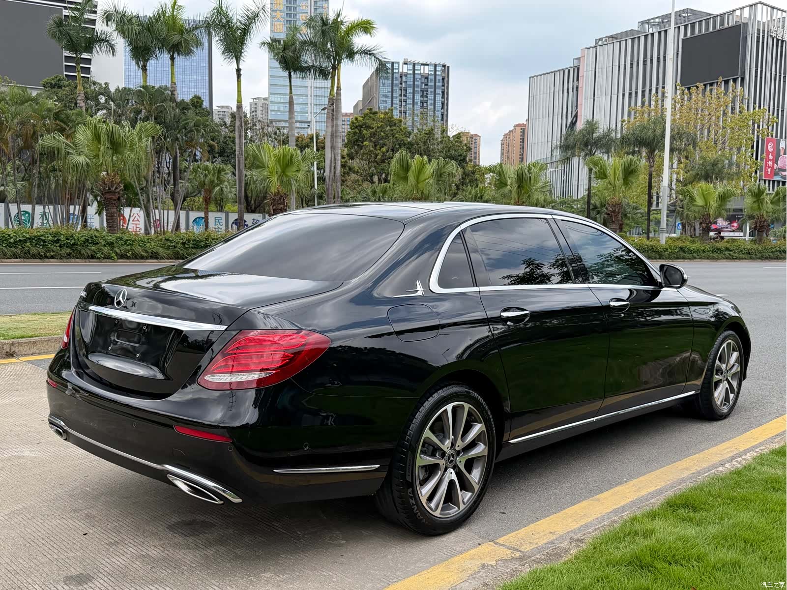 Mercedes-Benz E-Class, 2017 4