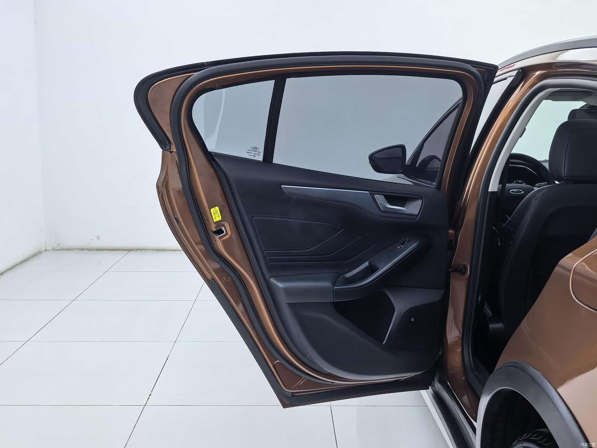 Ford Focus, 2020 24