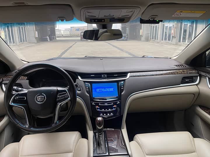 Cadillac XTS 2015 28T Люкс
