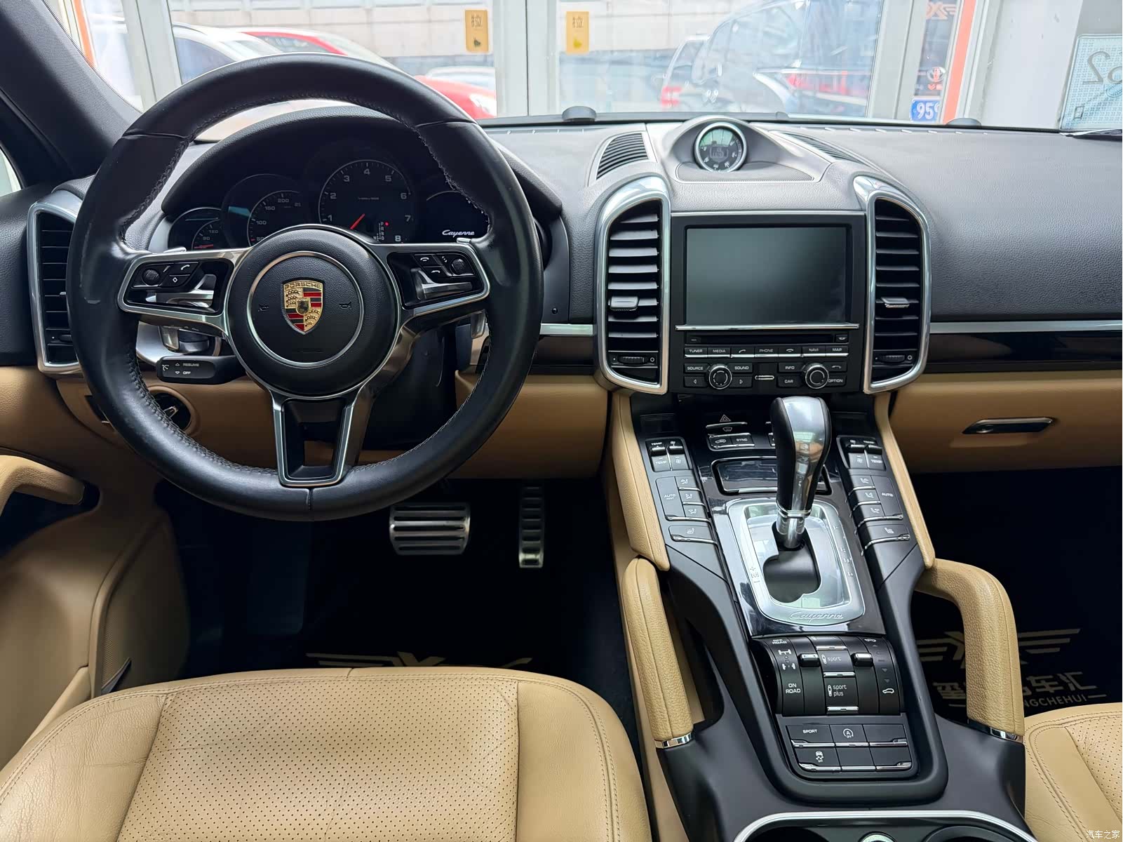 Porsche Cayenne, 2015 26