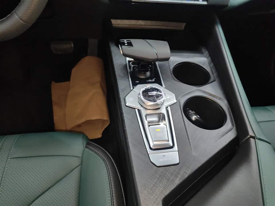 Changan UNI-V Smart iDD