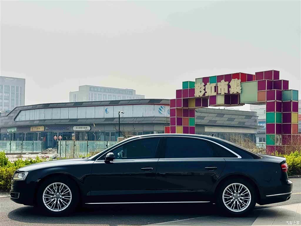 Audi A8L, 2015 3