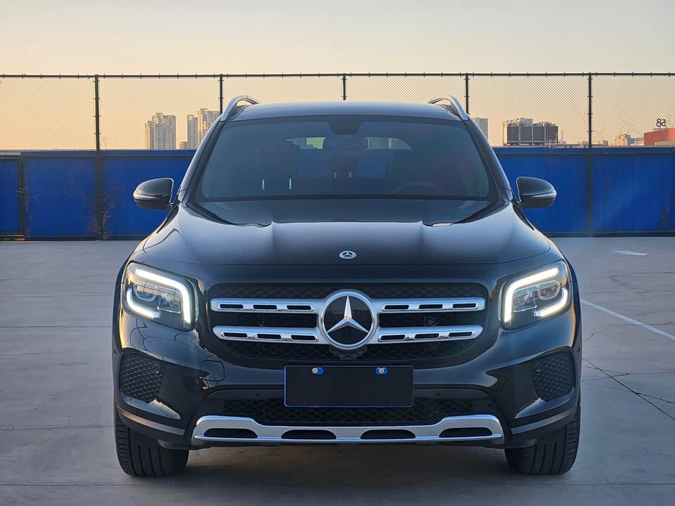 Mercedes-Benz GLB