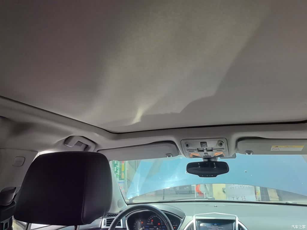 Cadillac SRX, 2015 18