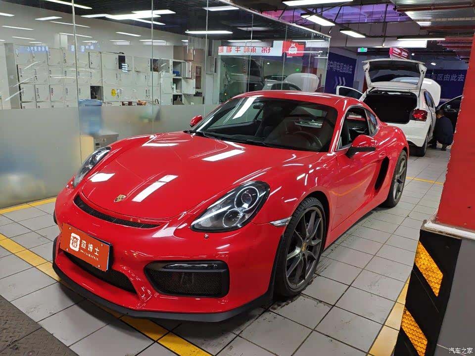 Porsche Cayman, 2015 1