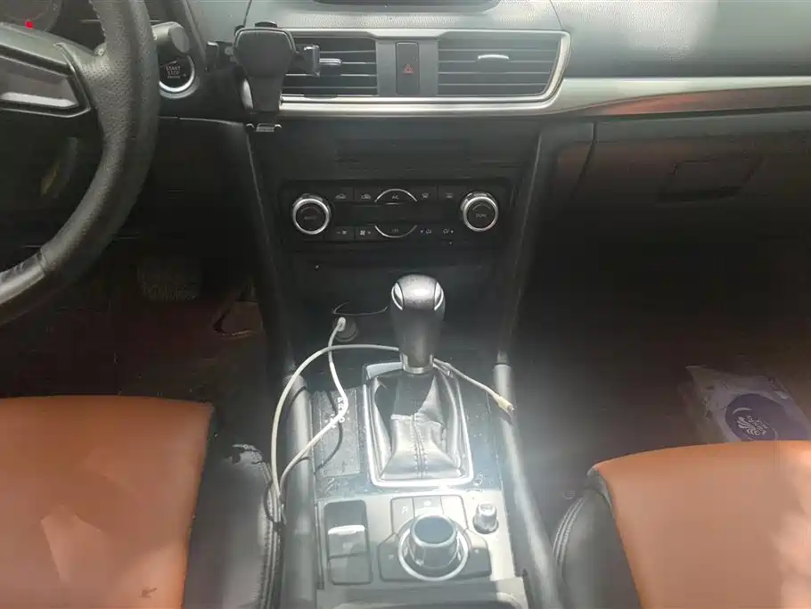 Mazda 3 Angkesaila Mazda 3 Angkesaila