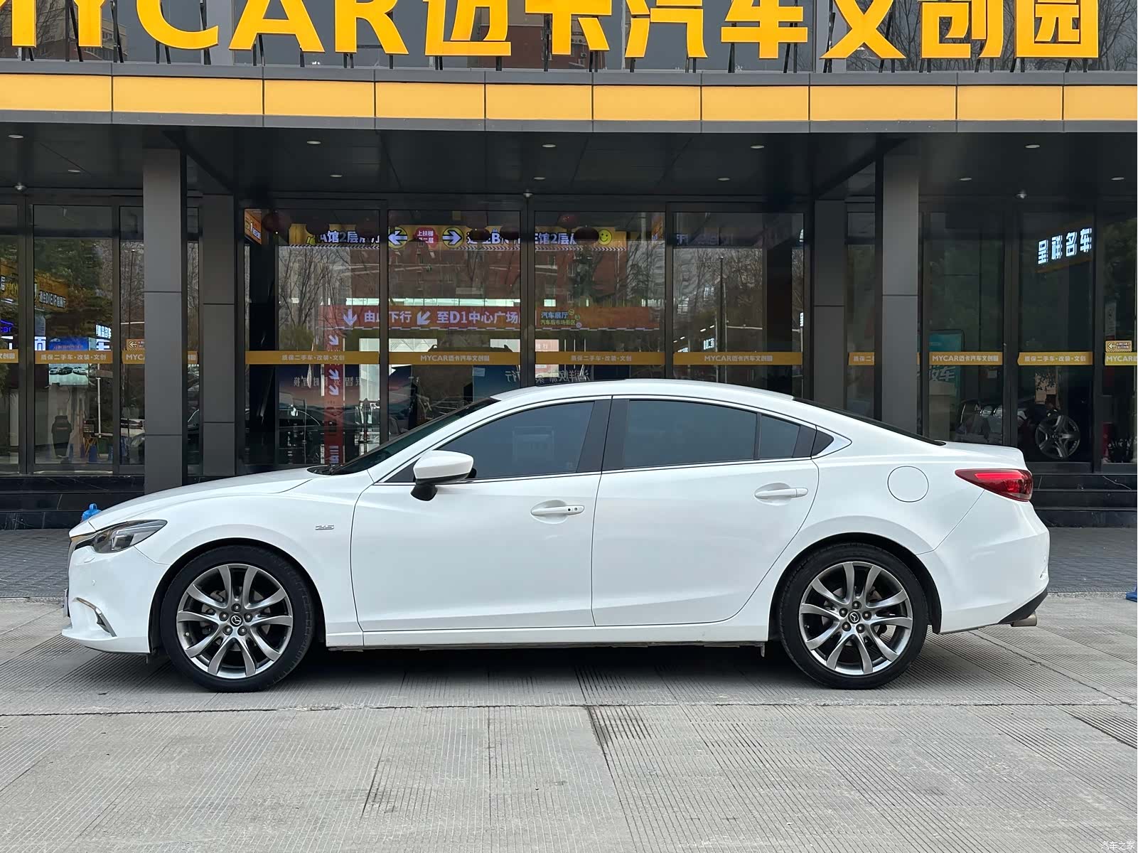 Mazda Atenza, 2017 все фото