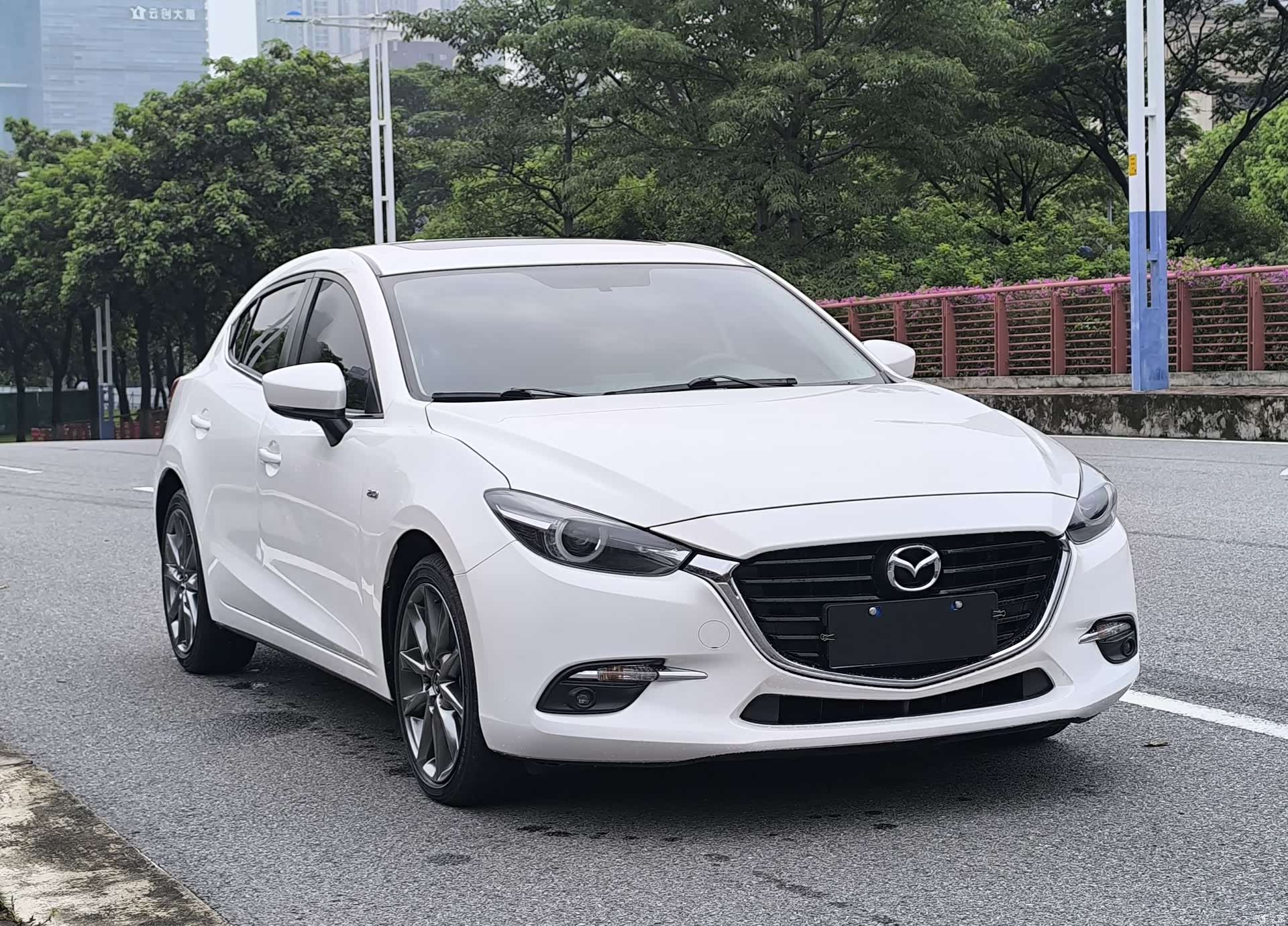 Mazda Mazda3, 2017 3