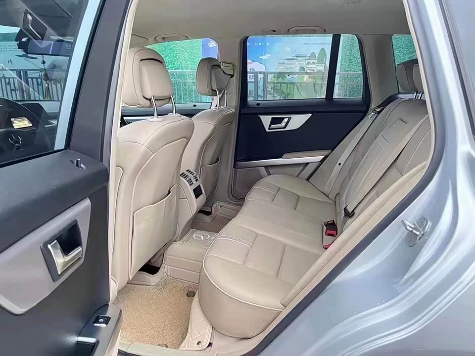 Mercedes-Benz GLK grade