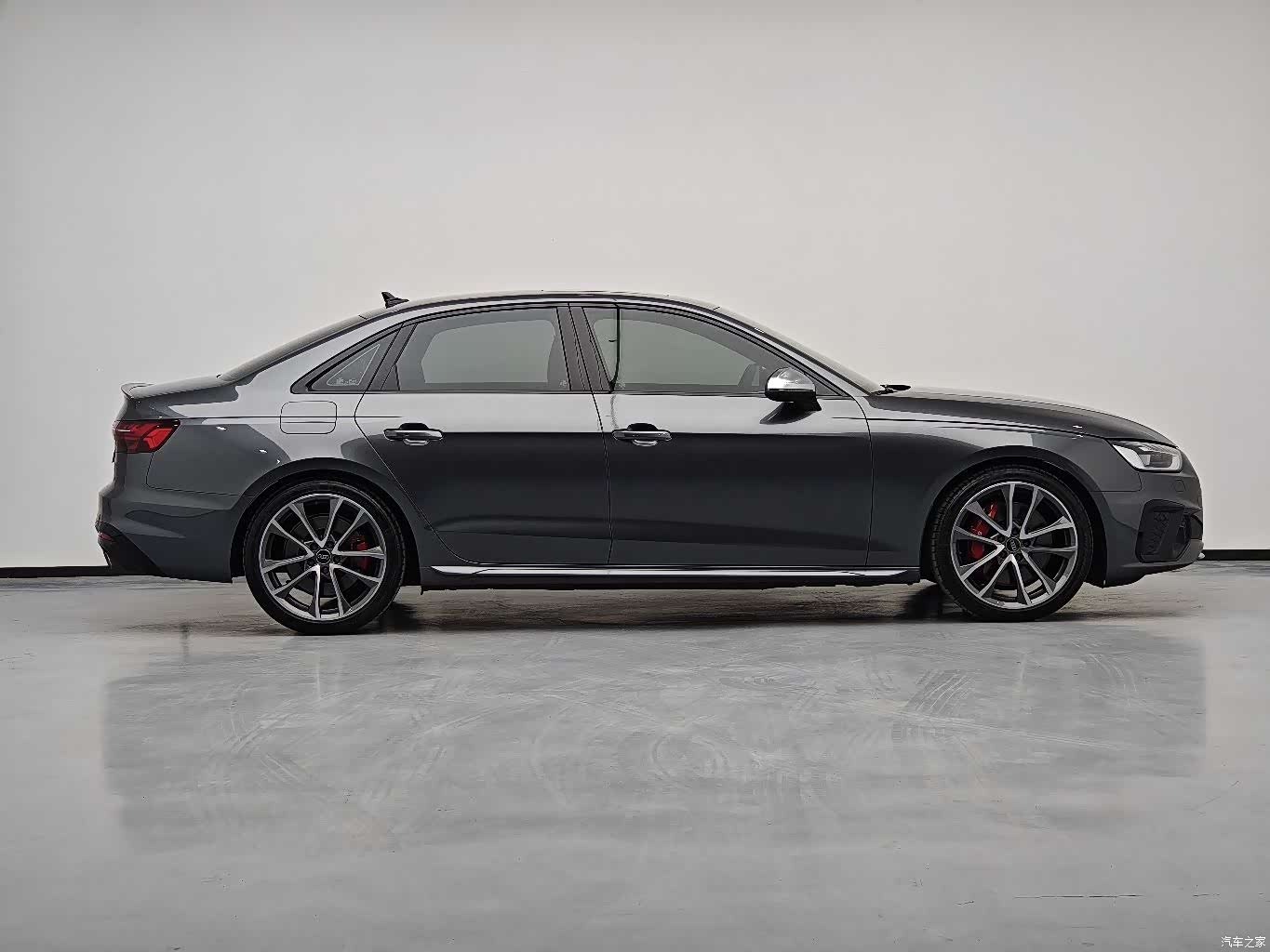 Audi S4, 2025 18