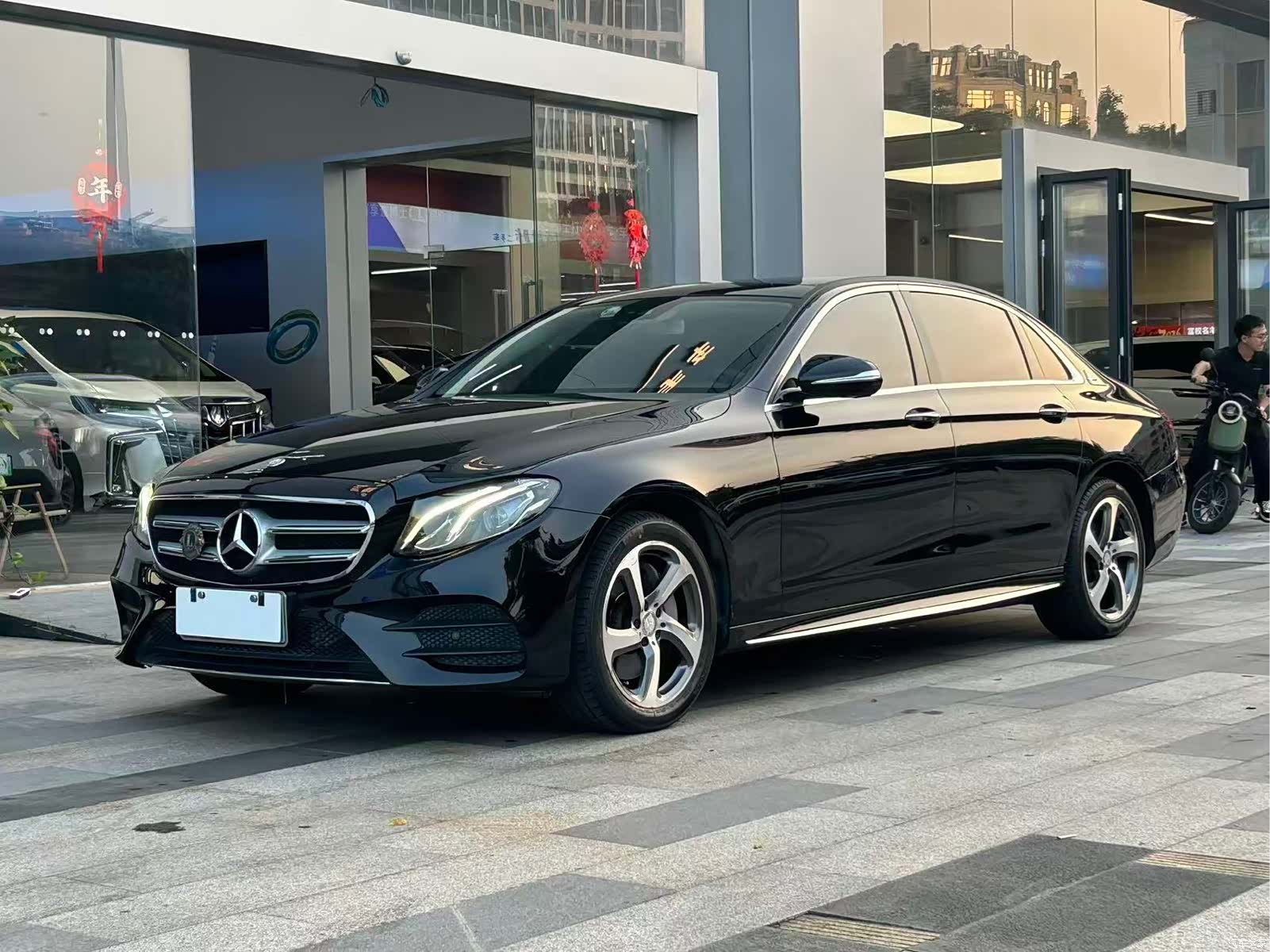 Mercedes-Benz E-Class, 2017 22
