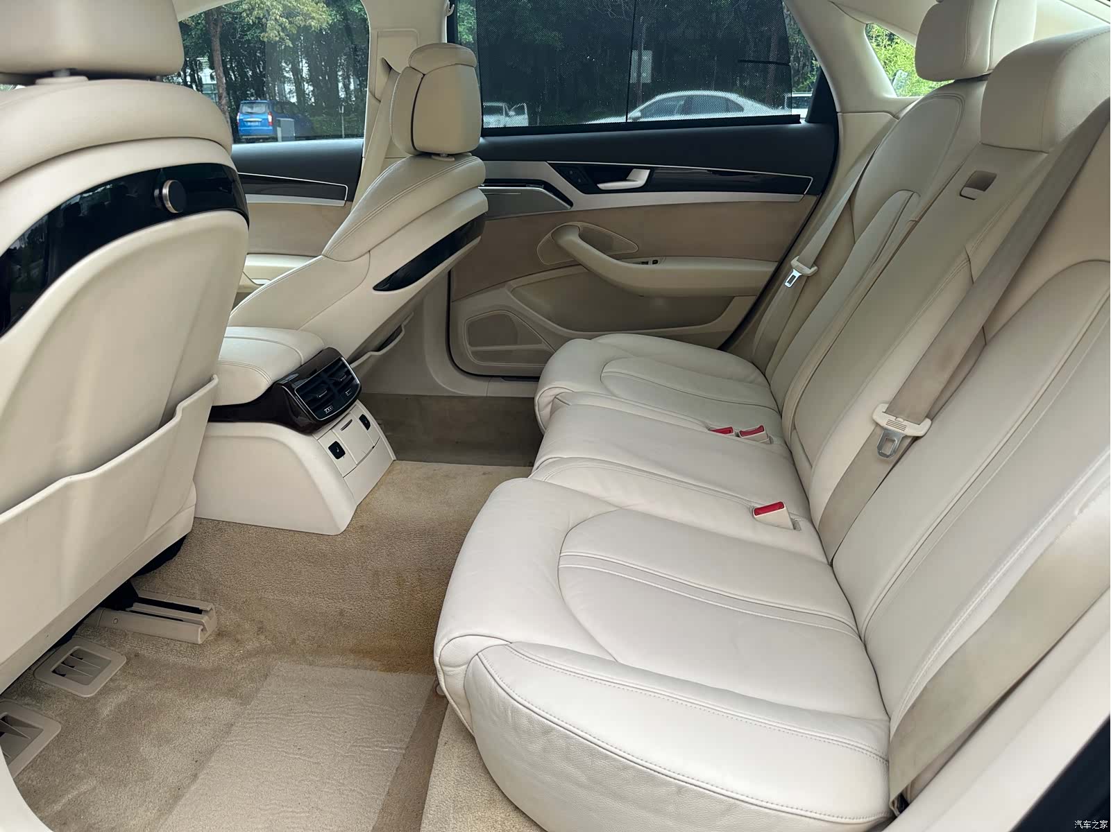 Audi A8L, 2014 9
