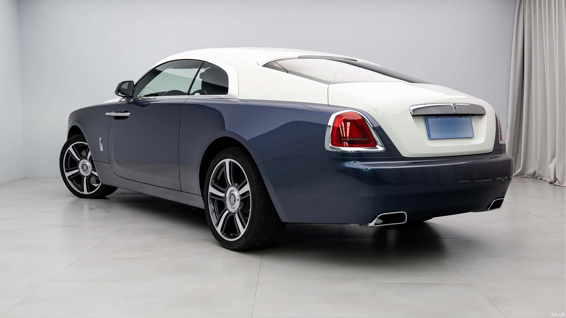 Rolls-Royce Wraith, 2017 4