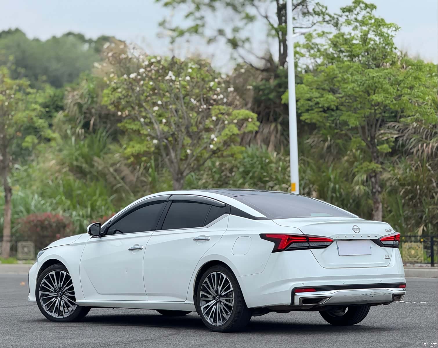 Nissan Teana, 2023 16
