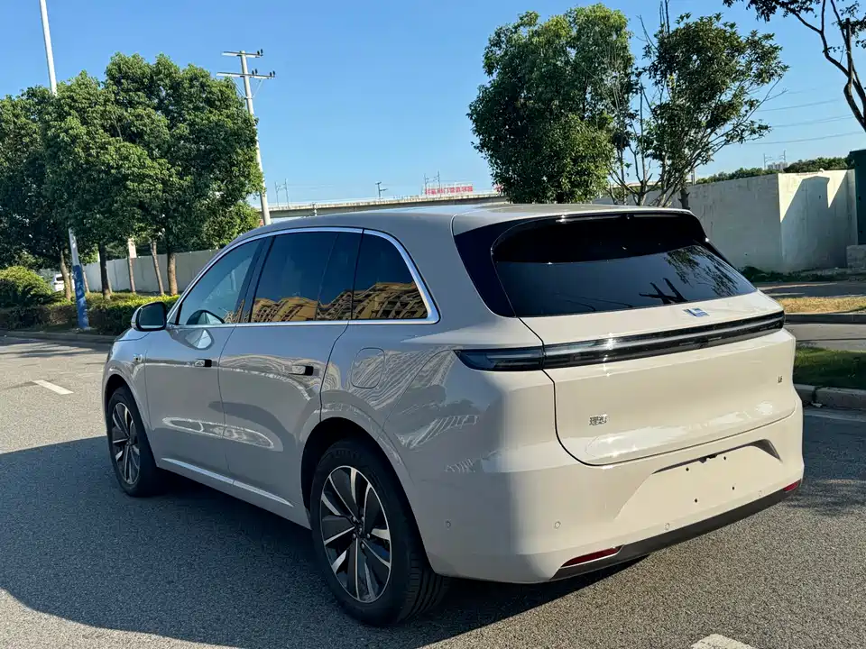 Li Auto Ideal L6