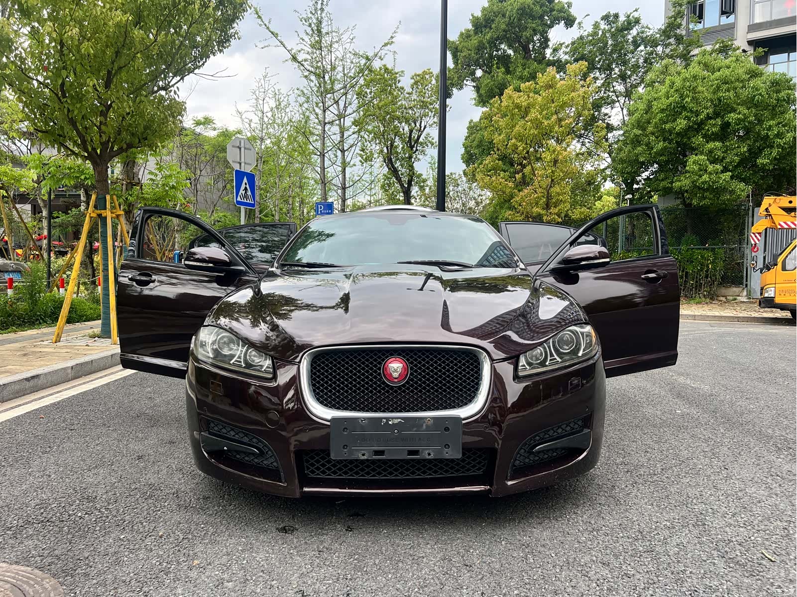 Jaguar XF, 2015 24