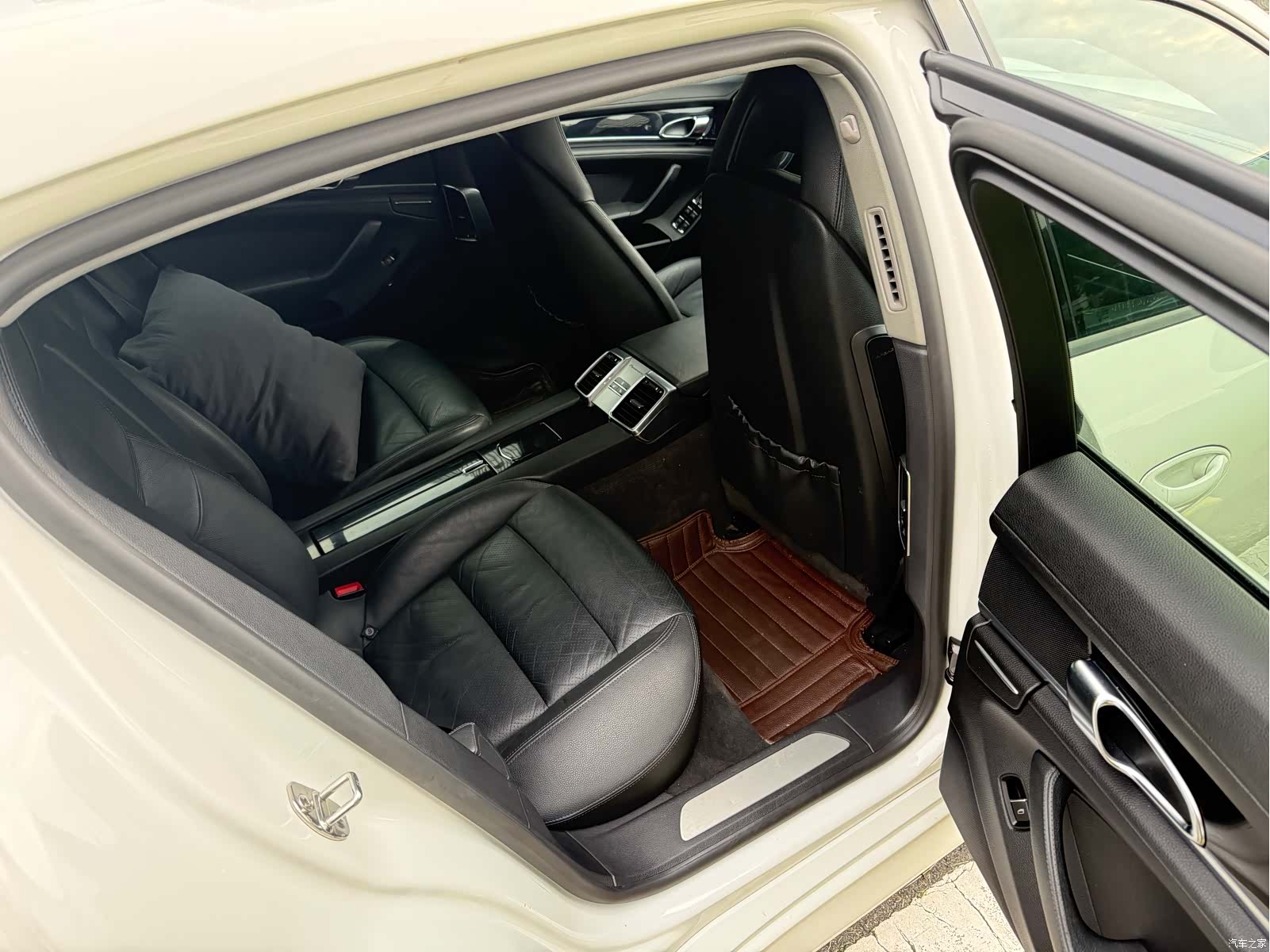 Porsche Panamera, 2012 12