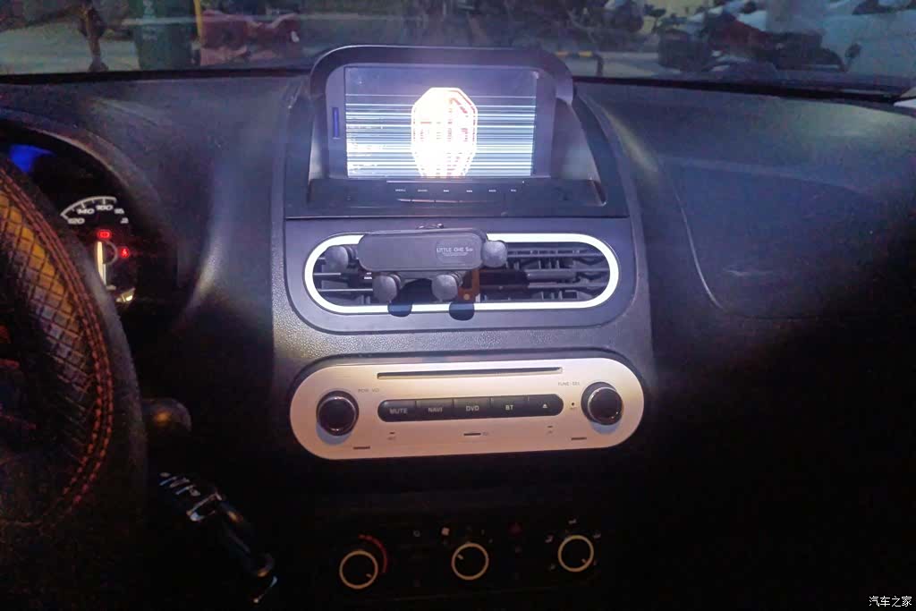 MG 3, 2013 13
