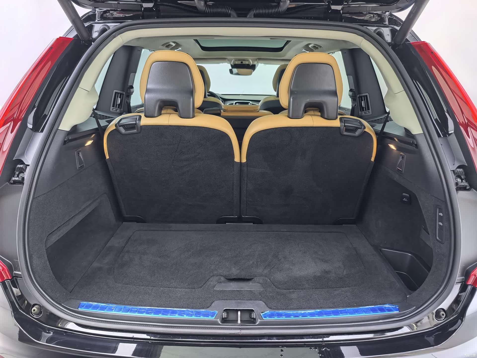 Volvo XC90, 2016 29