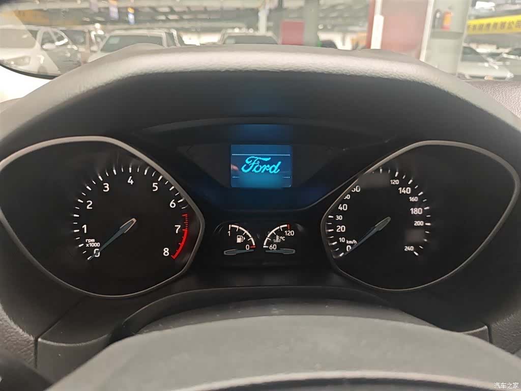 Ford Focus, 2018 4