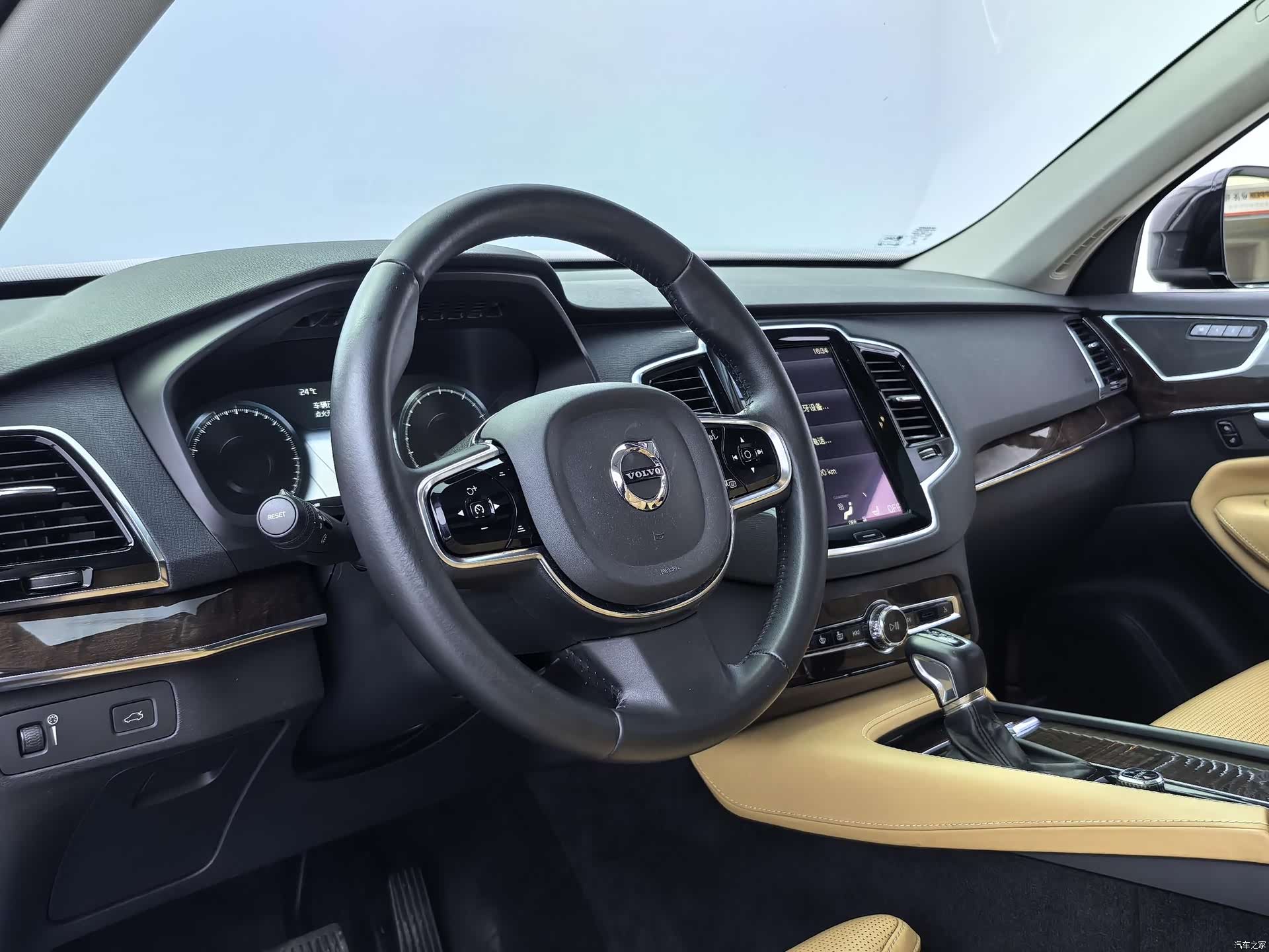 Volvo XC90, 2016 15