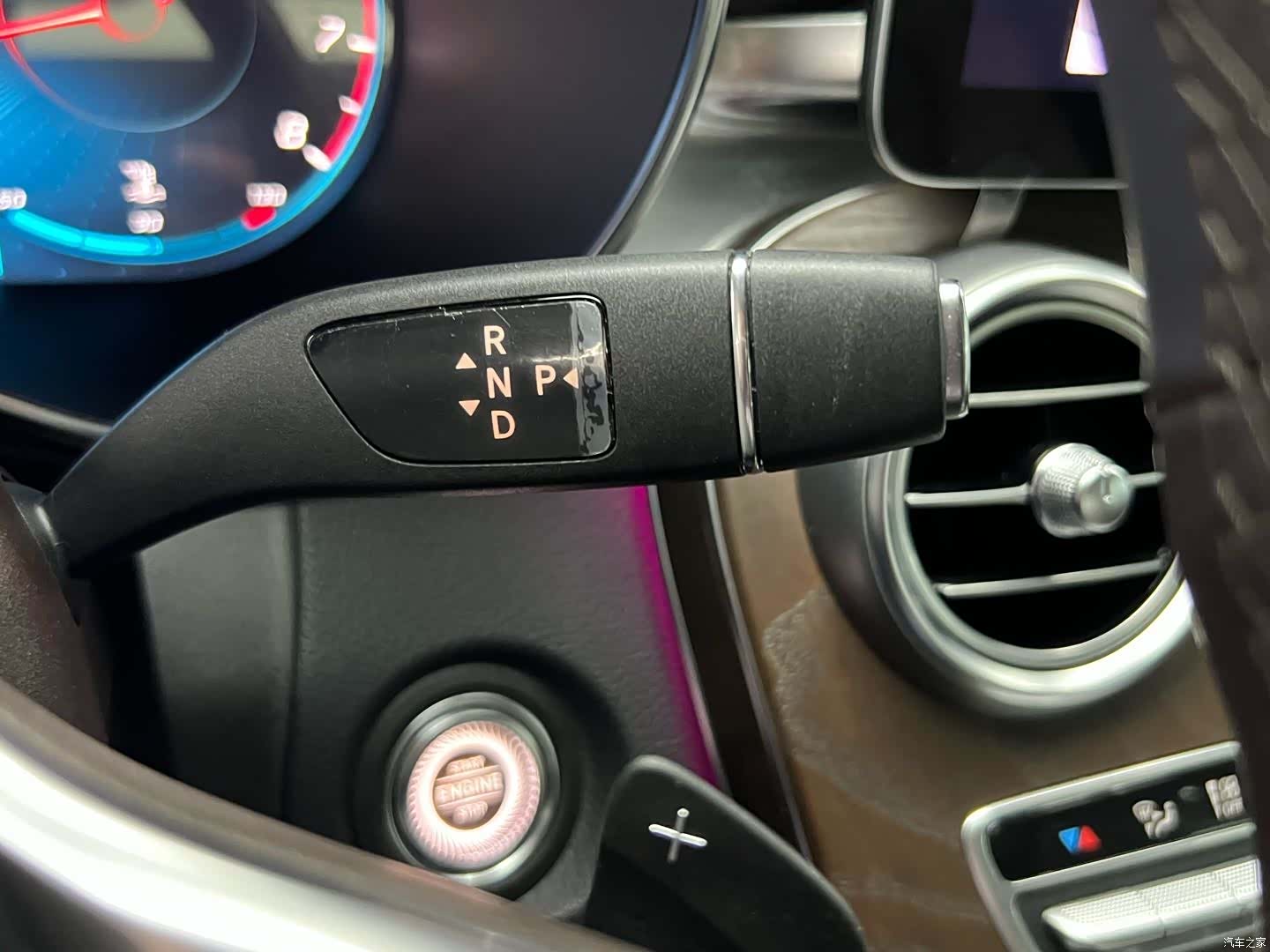 Mercedes-Benz GLC, 2020 23