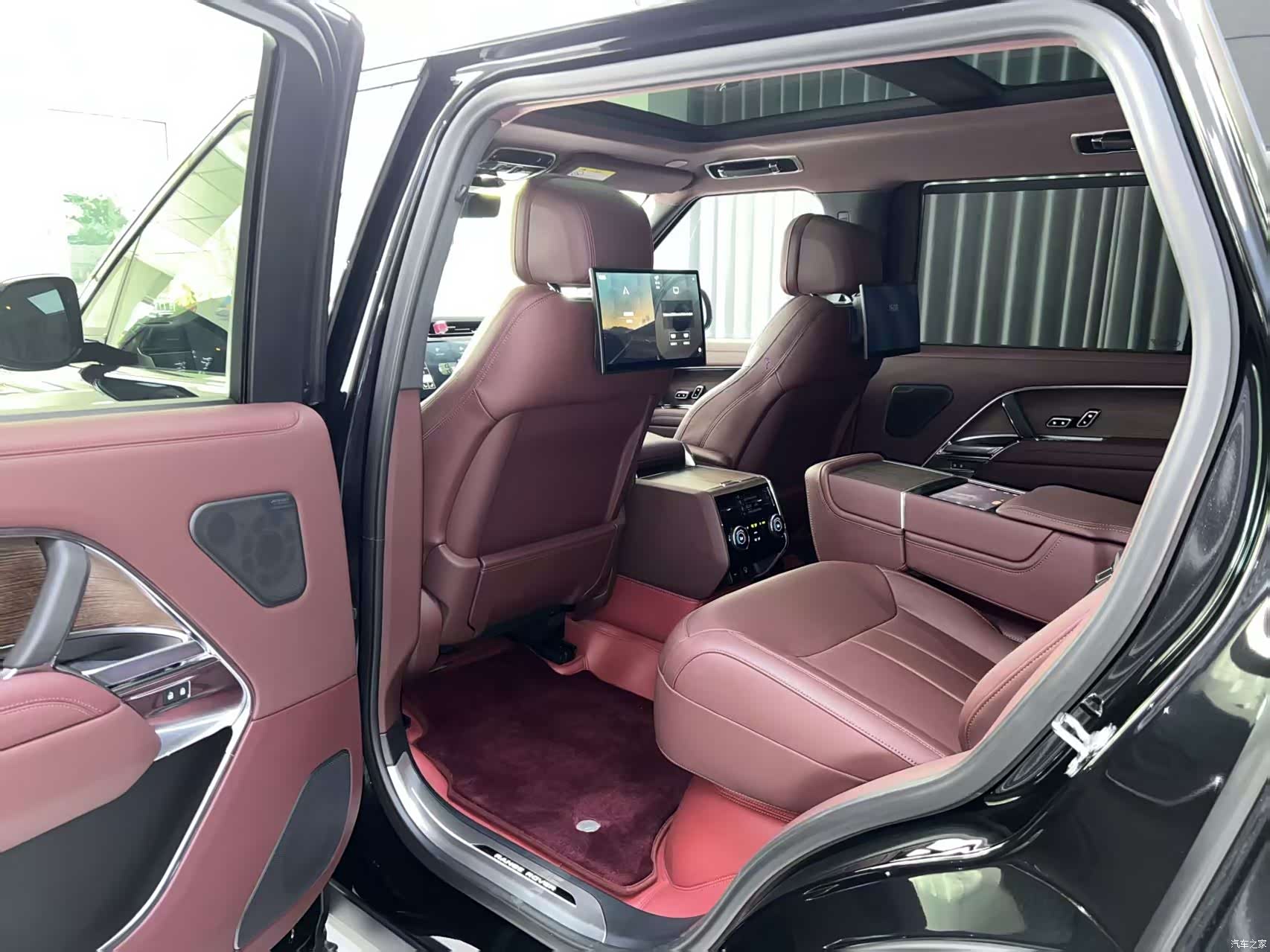 Land Rover Range Rover, 2026 9