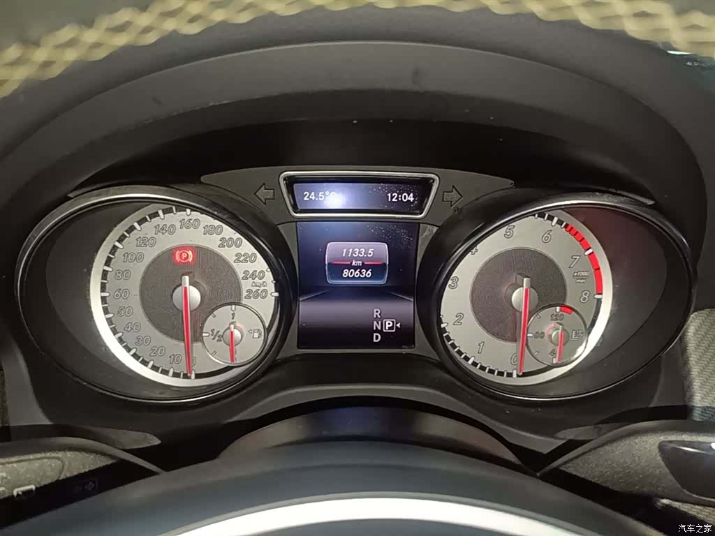 Mercedes-Benz GLA, 2017 12