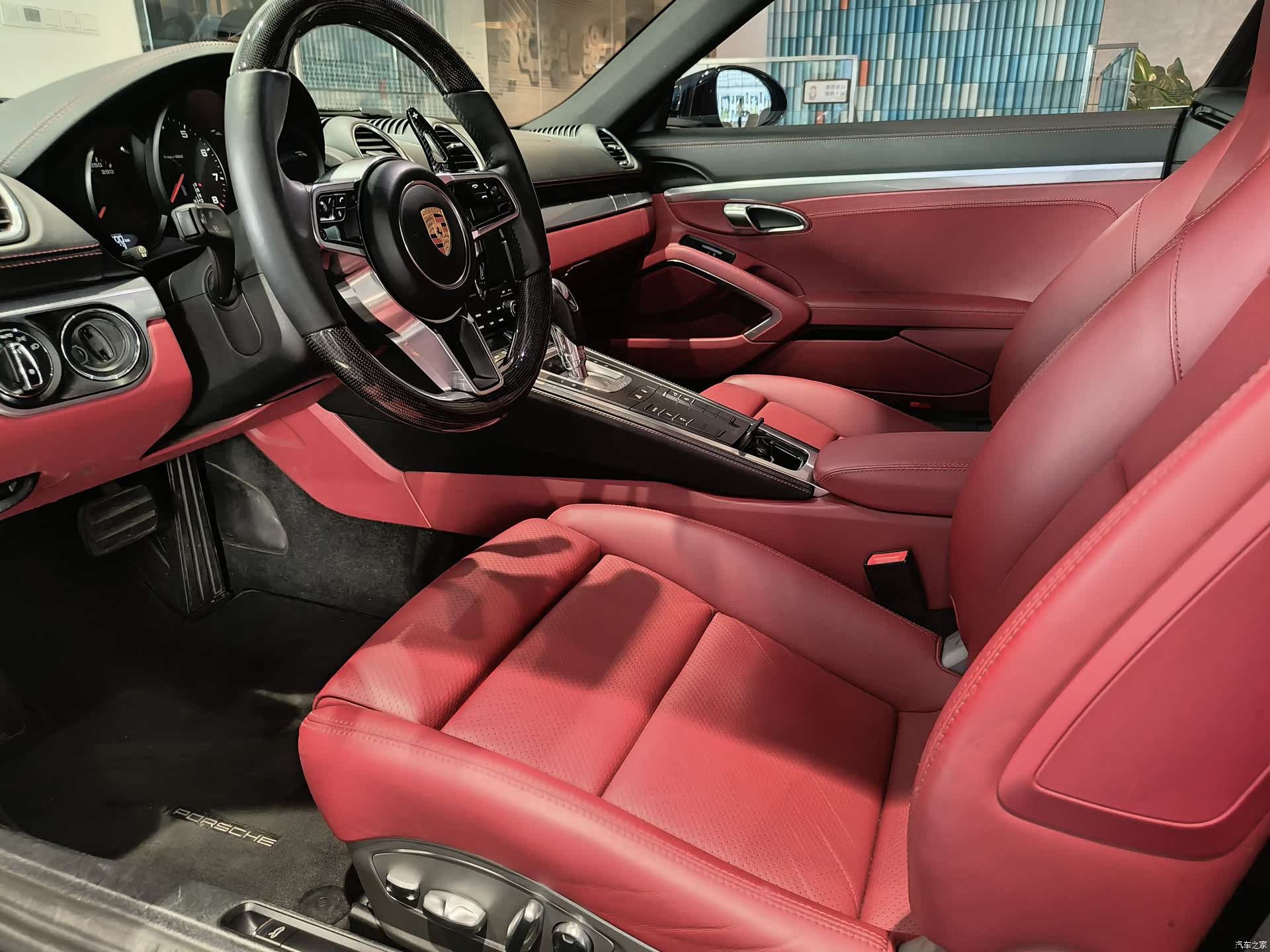 Porsche Cayman, 2017 9