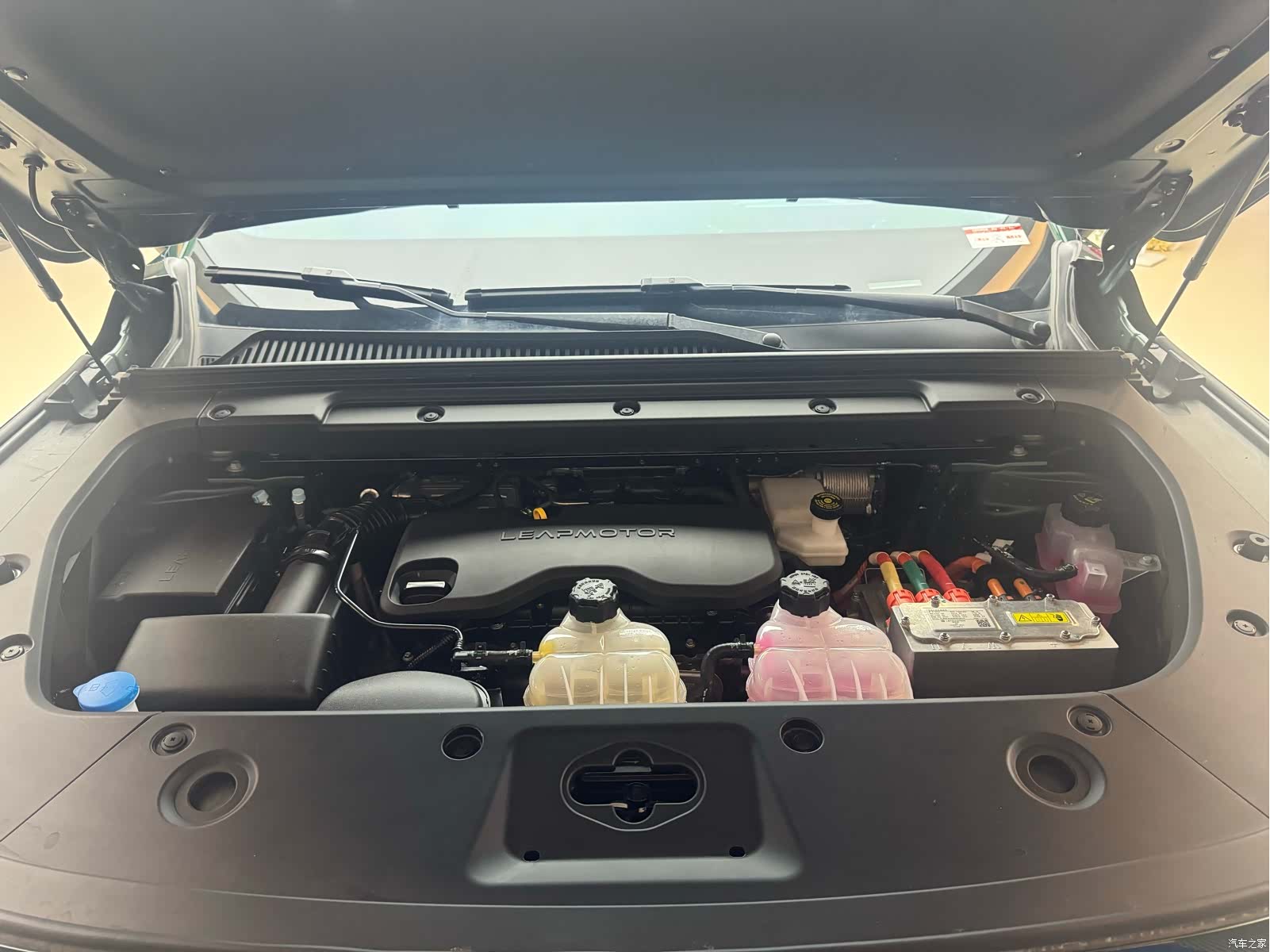 Leapmotor C16, 2024 20