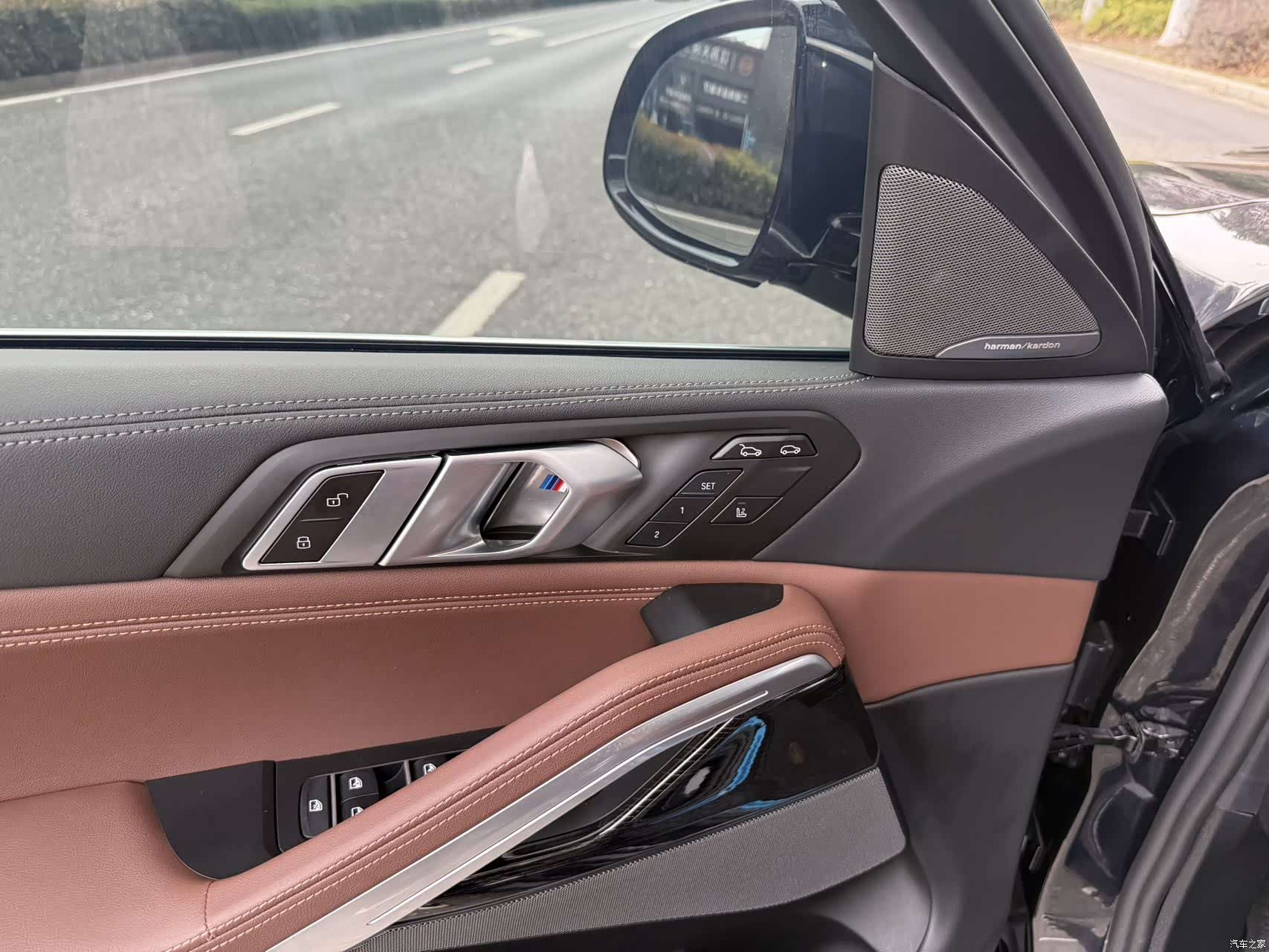 BMW X6, 2025 19