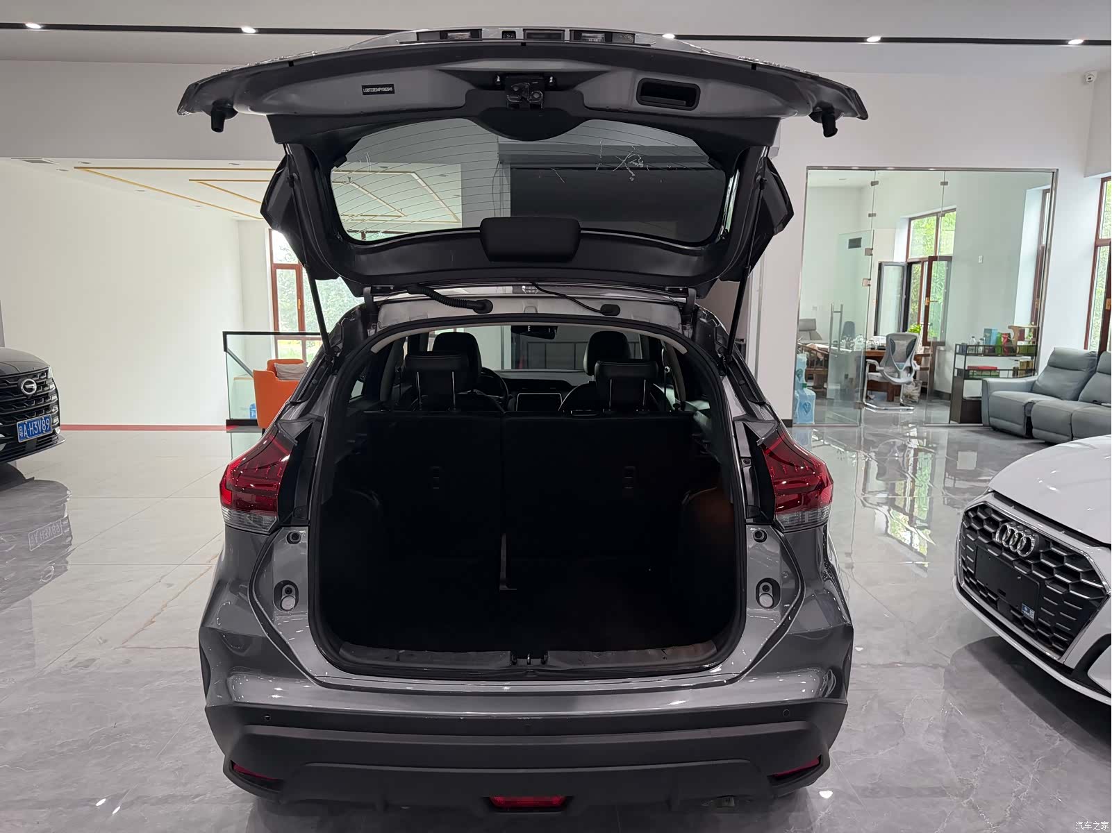 Nissan Kicks, 2023 9