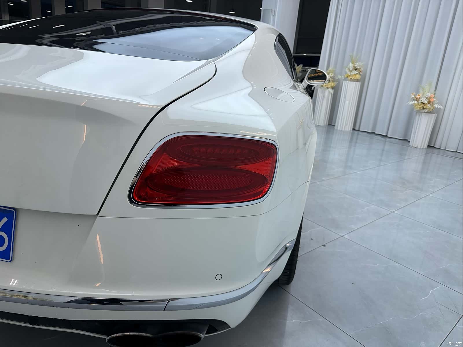 Bentley Continental GT, 2018 9